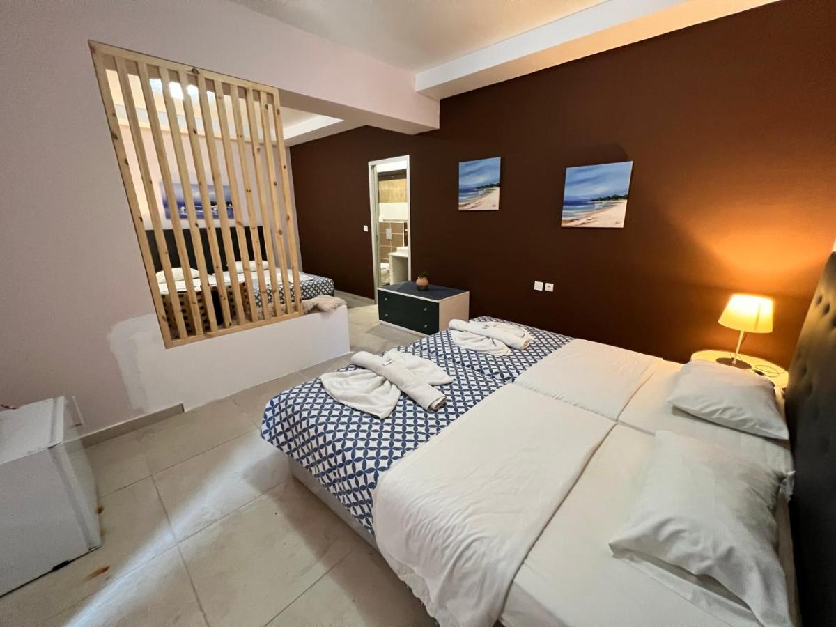 Golden Days Hotel Afantou Bagian luar foto