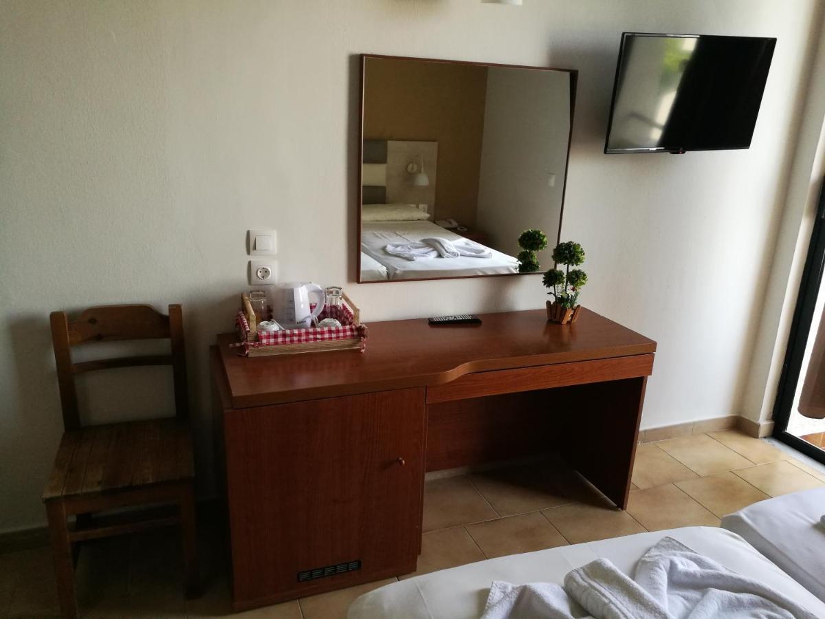 Golden Days Hotel Afantou Bagian luar foto