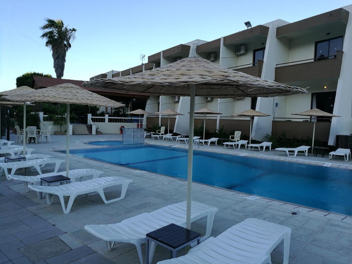 Golden Days Hotel Afantou Bagian luar foto